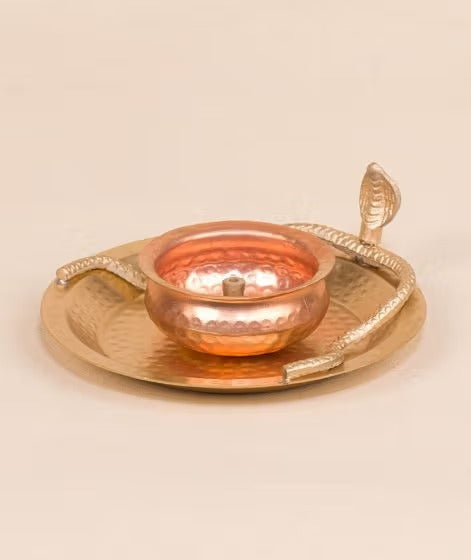 Hammered Snake Lamp