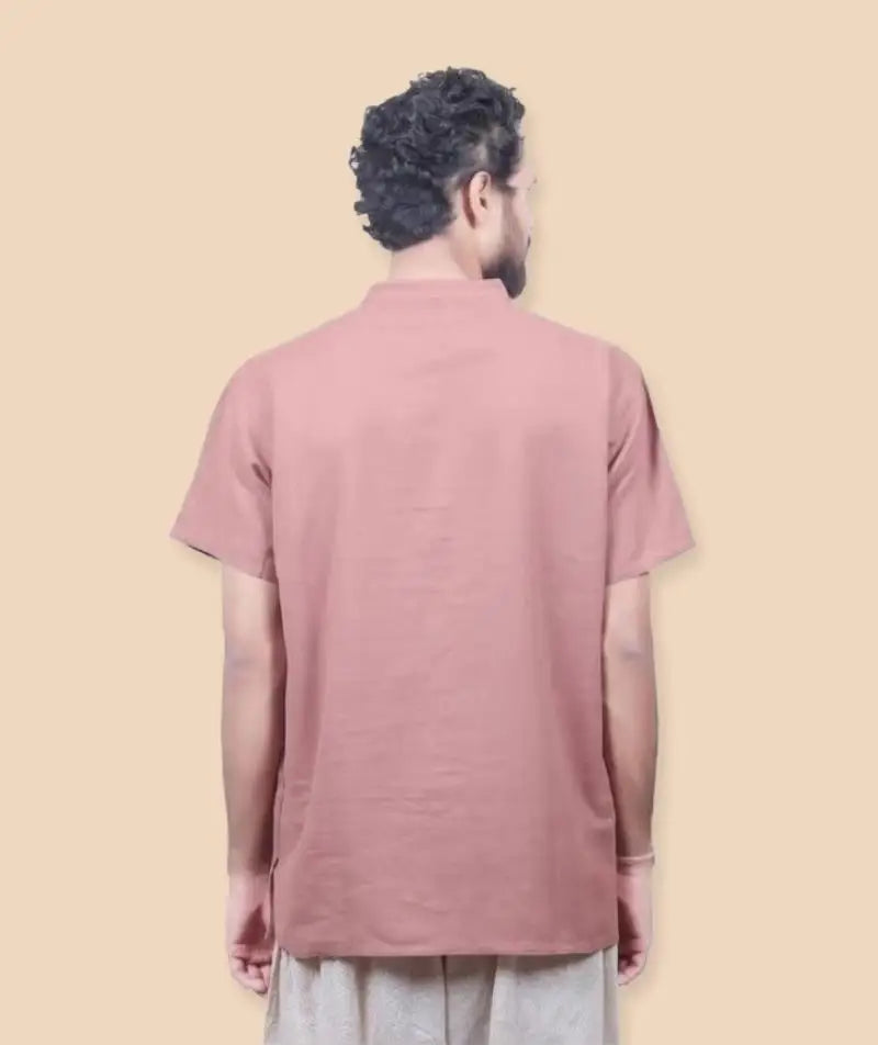 Men’s 100% organic cotton kurta with embroidered (Brick) "Aum". Short sleeved short kurta. Relaxed fit.