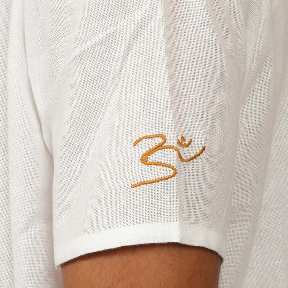 Men’s 100% organic cotton kurta with embroidered (White) "Aum". Short sleeved short kurta. Relaxed fit.