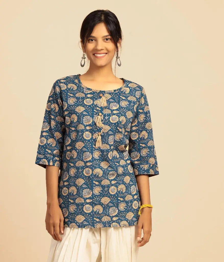 Womens Cotton Handblock Printed Short Kurta- Blue. A festive gift.