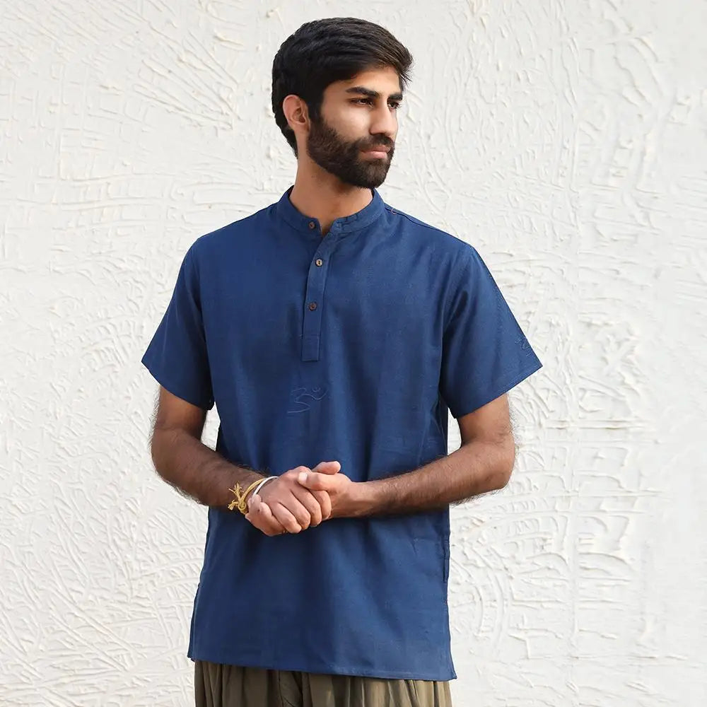 Men’s 100% organic cotton kurta with embroidered (Navy) "Aum". Short sleeved short kurta. Relaxed fit.