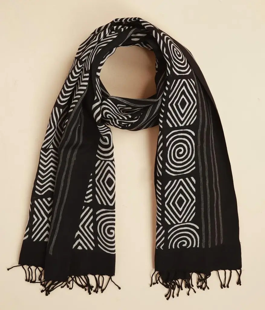 Ethnic Black - Shawl. A festive gift
